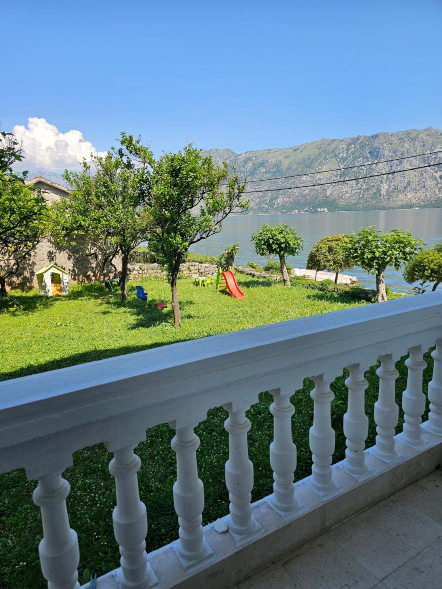 Apartments Popovic Kotor Ruang foto