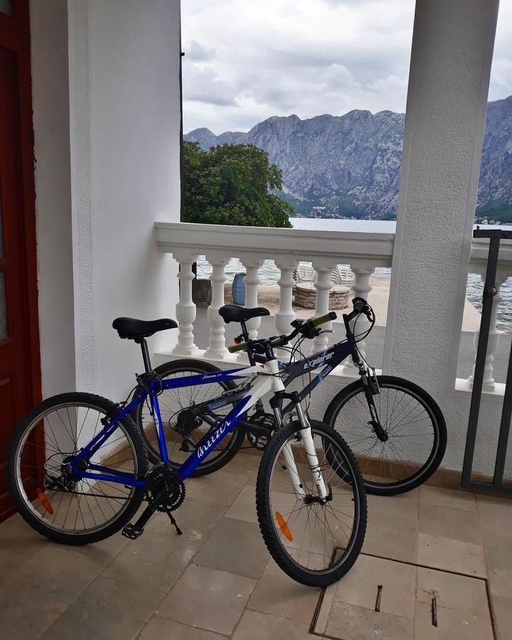 Apartments Popovic Kotor Bagian luar foto