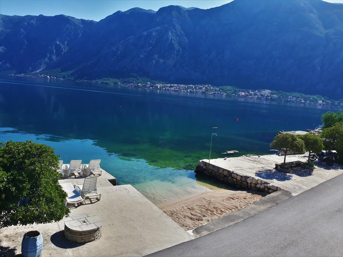 Apartments Popovic Kotor Bagian luar foto