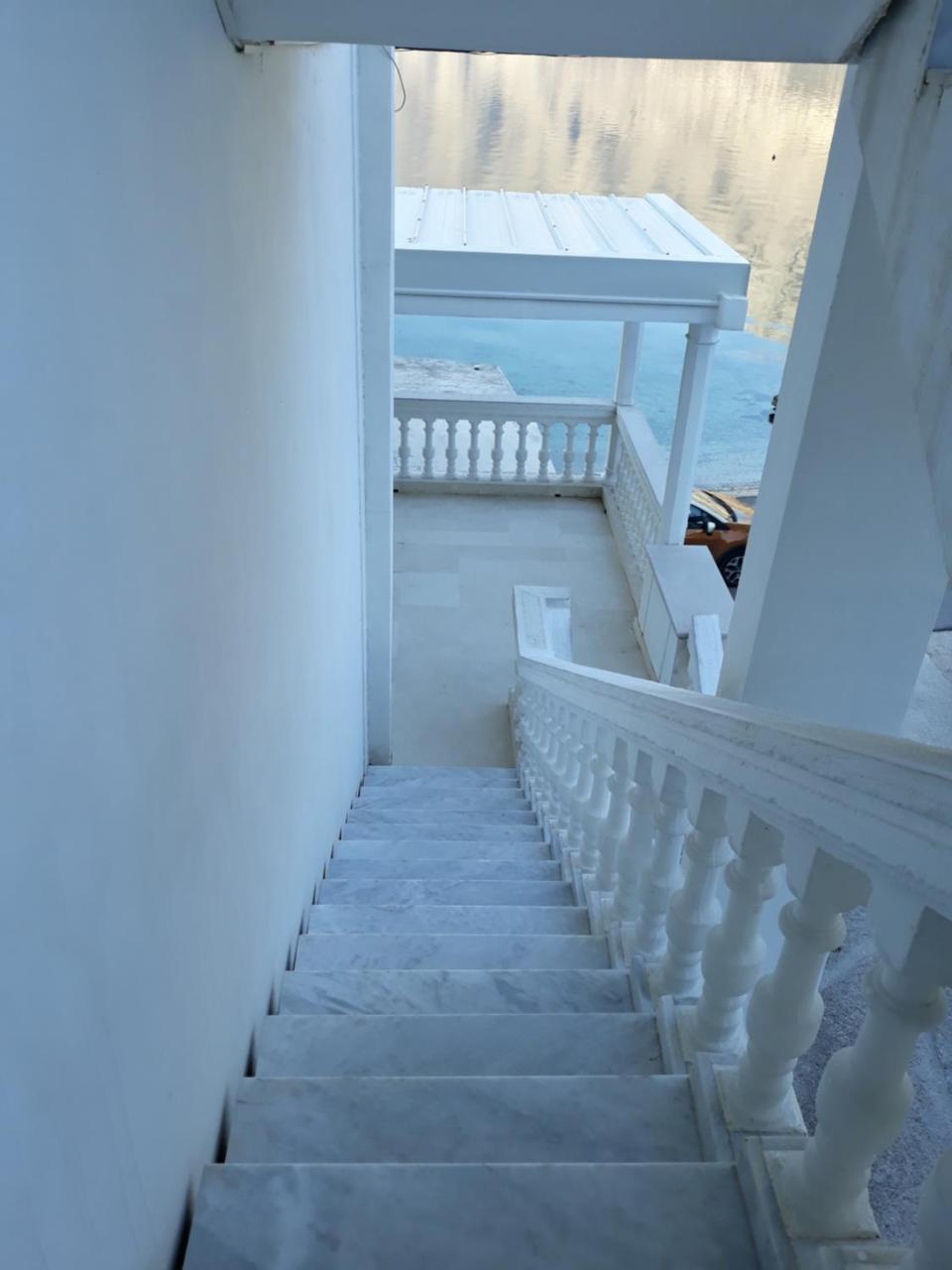 Apartments Popovic Kotor Bagian luar foto
